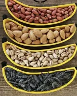 صنایع دستی سرامیکی و چوبی