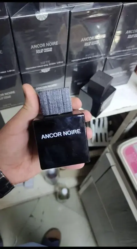 عمده فروشی عطر و ادکلن نیفتی و زوا