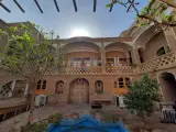 Noghli Traditional Hotel