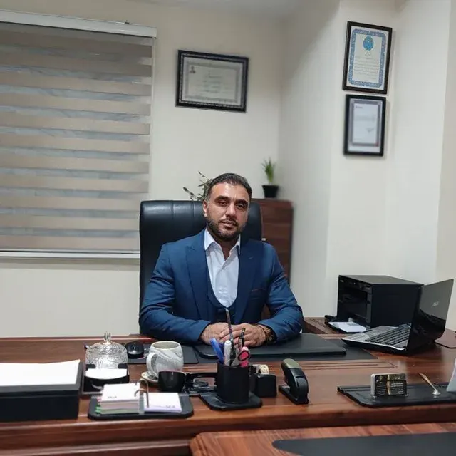 وکیل پایه یک دادگستری آیت سلطانپور