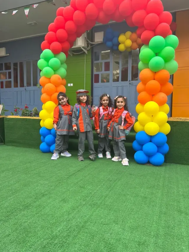 مهدکودک دنیای شیرین