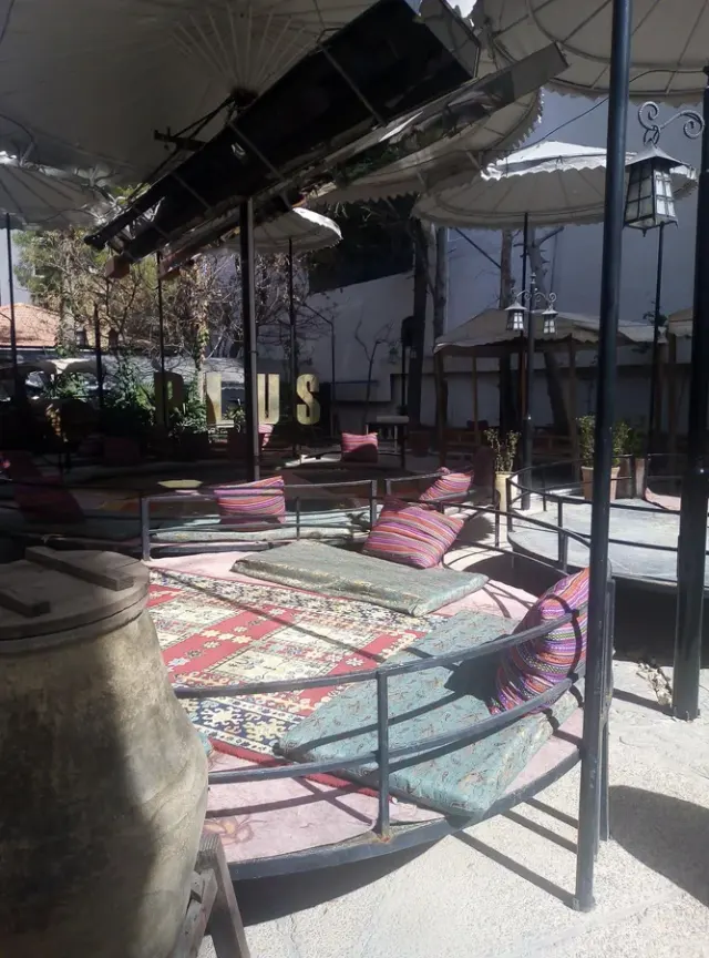 رستوران نخلستان