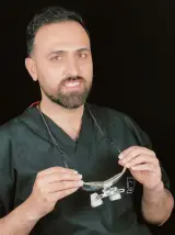 دندانپزشکی زیبایی و ایمپلنت علیان
