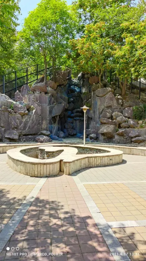 باغ وحش پارک ساعی