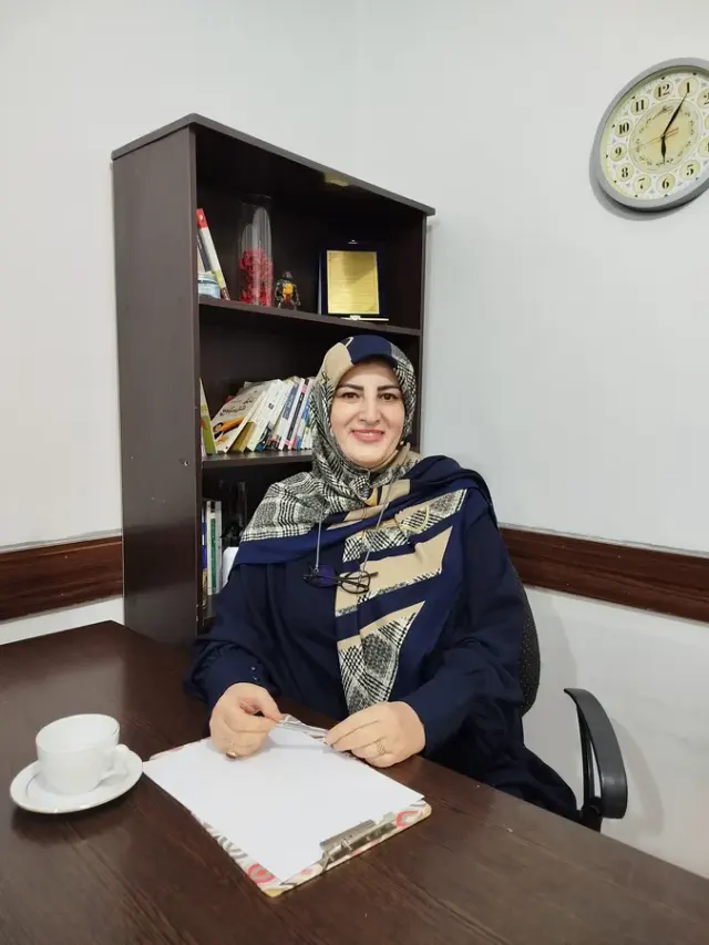 روانشناس و استاد دانشگاه