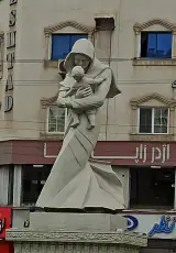تندیس مادر