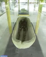 موزه ی سنگ طاق بستان