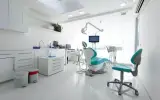 کلینیک دندانپزشکی دکتر صادق آزادخواه
