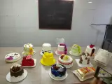 سوپرایز کیک