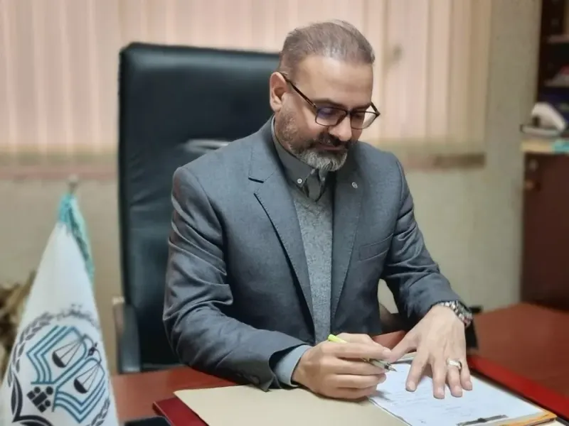 وکالت (حسن احمدی)