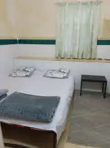 مهمانپذیرراستی