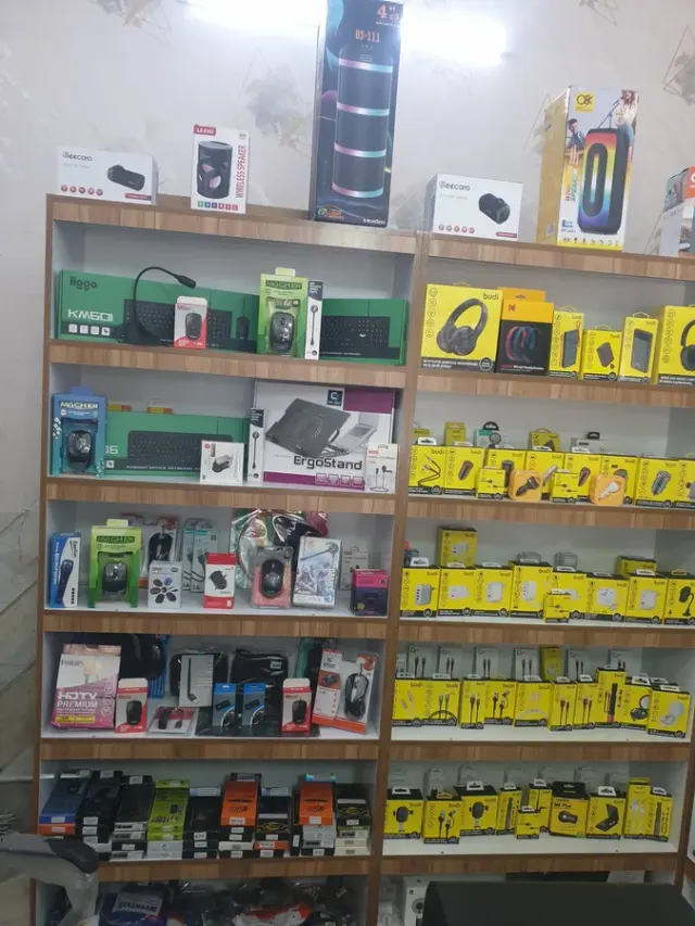 موبایل بست لند لوازم وتعمیرات با ضمانت