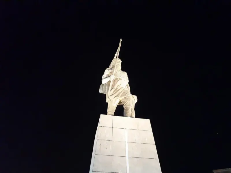 دروازه شیراز چهارباغ