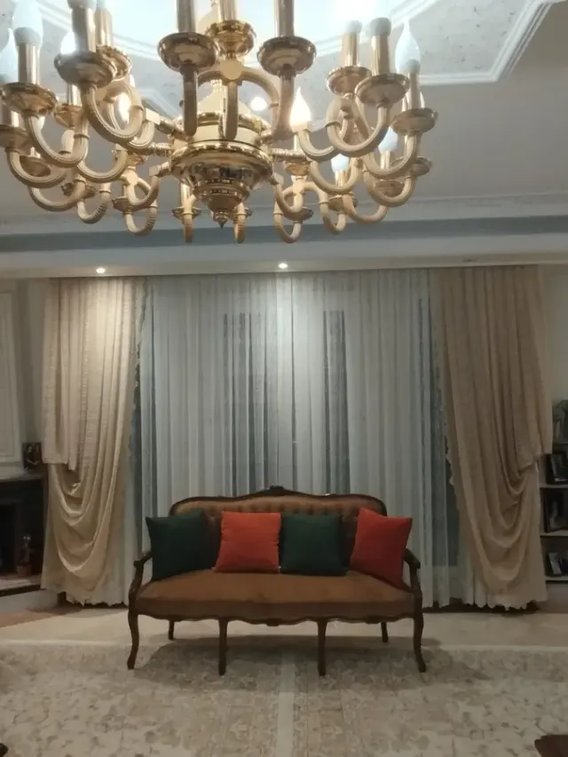 نصب پرده بهزاد سرابی
