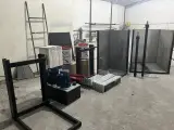 تولیدی اسانسور و بالابر های هیدرولیکی