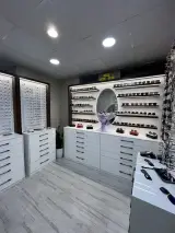 کلینیک اپتومتری و گالری عینک مهر