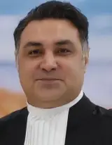 وکیل بندرعباس