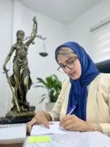 نرگس سالاری وکیل پایه یک دادگستری