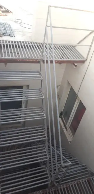 نوید کوراوندتخت سبزی