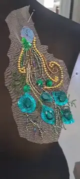 آموزشگاه خیاطی هنر آریایی بانوان وآقایان