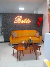 کلینیک لیزر و زیبایی بتیس