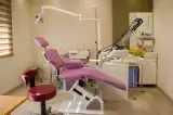 دکتر مهدی واحدی متخصص جراحی لثه وایمپلنت
