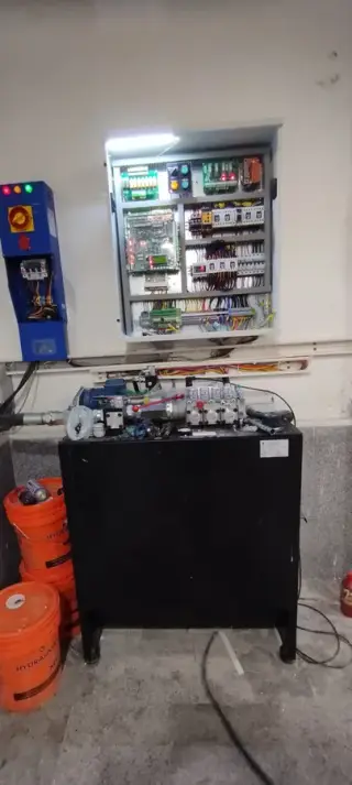 خدمات آسانسور دارا صعود