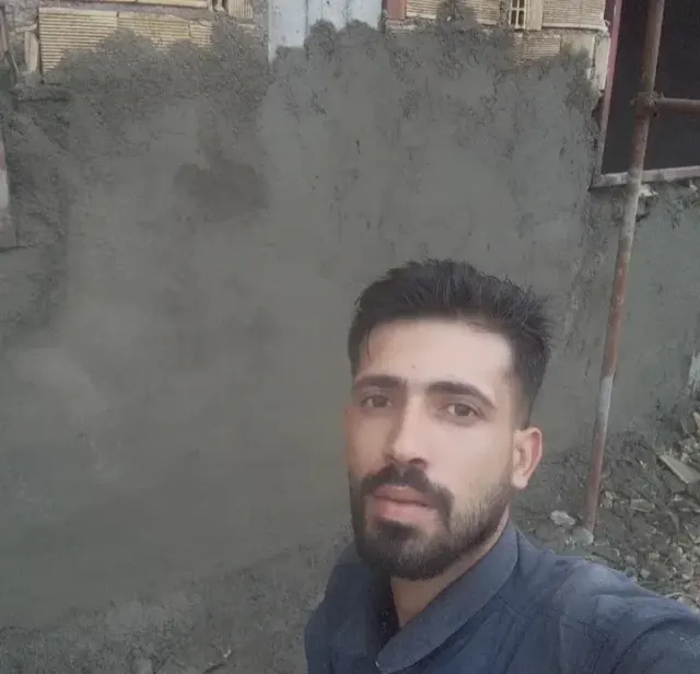 بنایی و کاشی کاری حسین