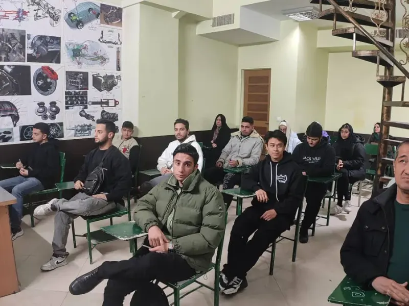 آموزشگاه رانندگی نگین (پایه سوم)