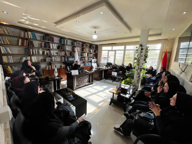 مجتمع آموزشی حکیم‌خوارزمی کرج