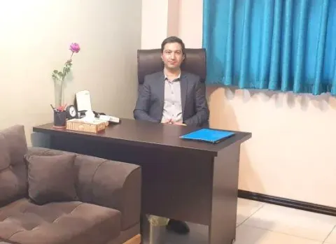 دکتر کورش بنی هاشمیان