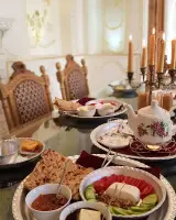 کافه موزه زرنگار