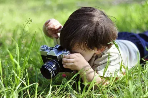 آتلیه کودک لحظه های شیرین