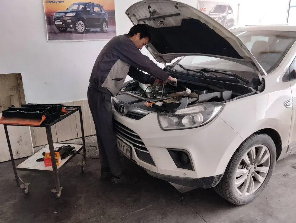 تعمیرگاه تخصصی کرمان موتور جک و kmc