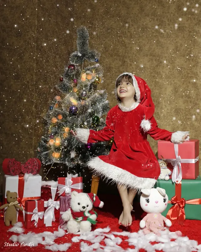 آتلیه فردیس عکاسی آتلیه کودک آتلیه عروس