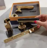 ابزار و یراق کمد و کابینت