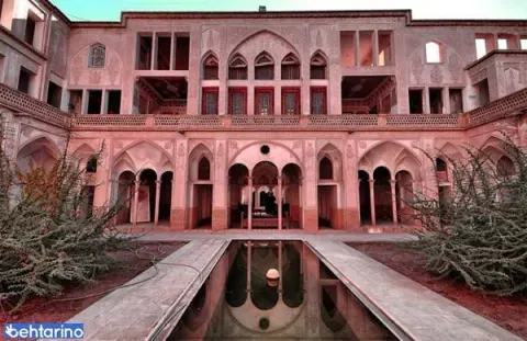خانه تاریخی عباسیان