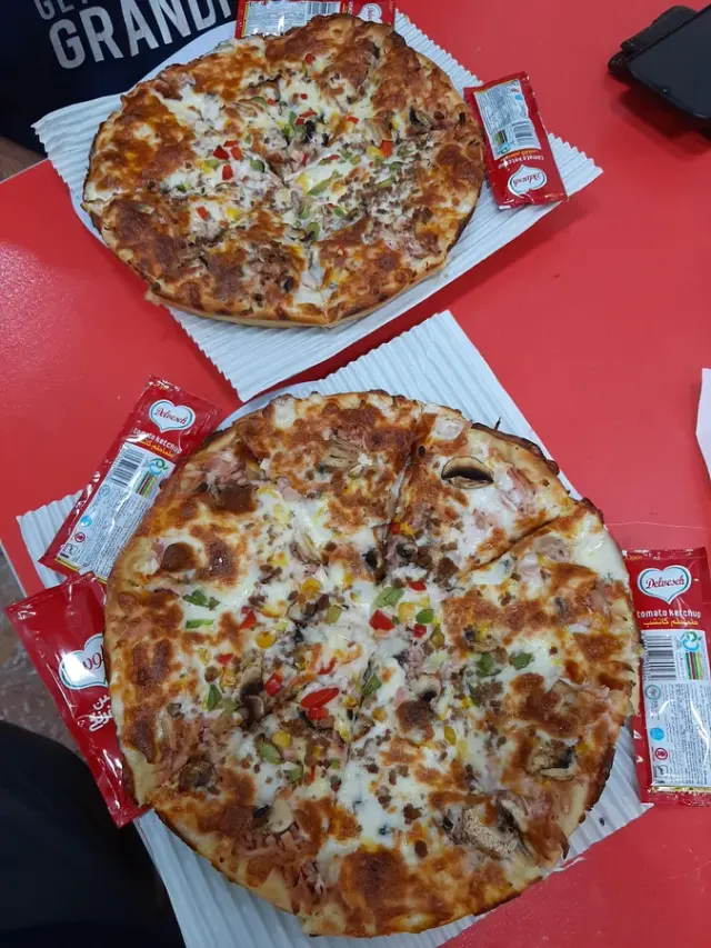 خوراک سرای تک