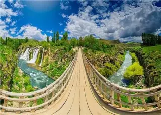 تور ترکیه ( وان ) زمینی با اتوبوس اقامت در هتل هالدی 4 ستاره