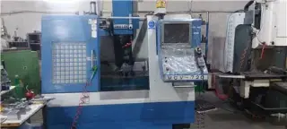 اپراتور و برنامه نویس فرز CNC
