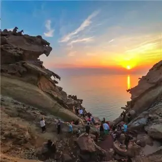تور جزیره هرمز زمینی با اتوبوس اقامت در هتل هرموز 3 ستاره