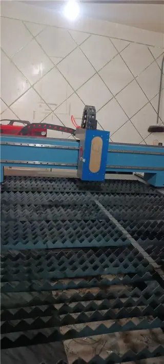 طراحی و ساخت انواع سی ان سی پلاسما cnc