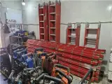 اجاره ابزار نردبان چکش برقی هیلتی بتن کن ویبراتور