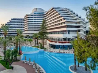 تور ترکیه ( آنتالیا ) اقامت در هتل BELDIBI BEACH 4 ستاره
