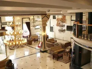 تور مشهد زمینی با قطار 4 تخته اقامت در هتل ساوین 3 ستاره
