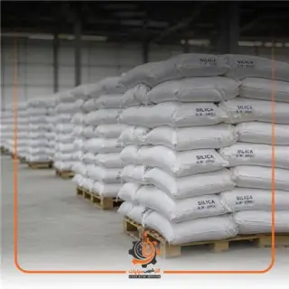 دولومویت، فلدسپات در اصفهان