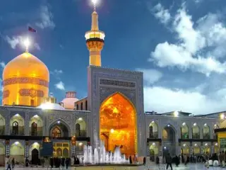 تور مشهد زمینی با قطار 6 تخته اقامت در هتل 2 ستاره