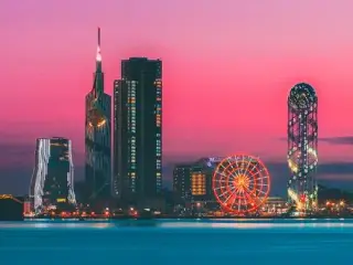 تور گرجستان ( باتومی + ترابزون ) زمینی با اتوبوس اقامت در هتل WYN RESIDENCE SUNRISE 4 ستاره