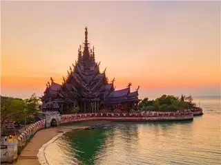 تور تایلند ( پاتایا + بانکوک ) با پرواز ماهان اقامت در هتل GRAND DAY NIGHT + FORUM PARK 3 ستاره