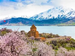 تور ترکیه ( وان ) زمینی اقامت در هتل پارک 3 ستاره